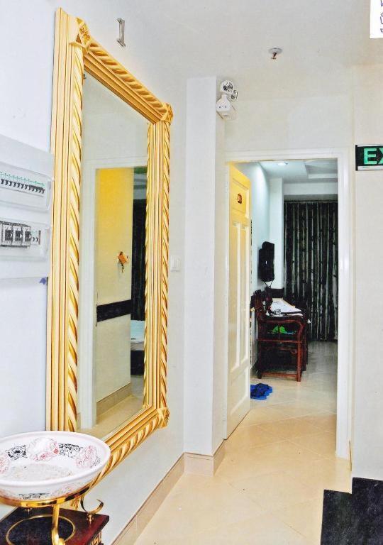 Hoang Thanh Thuy Airport Hotel 1 - Gan Am Thuc Dem Cho Hoang Hoa Tham Ho Chi Minh City Exterior photo