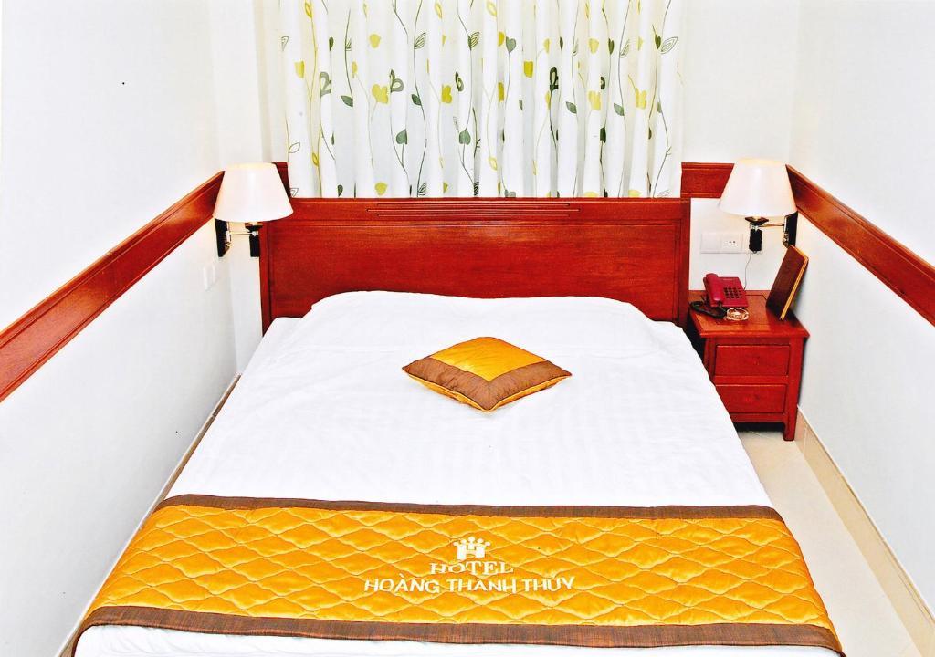 Hoang Thanh Thuy Airport Hotel 1 - Gan Am Thuc Dem Cho Hoang Hoa Tham Ho Chi Minh City Room photo